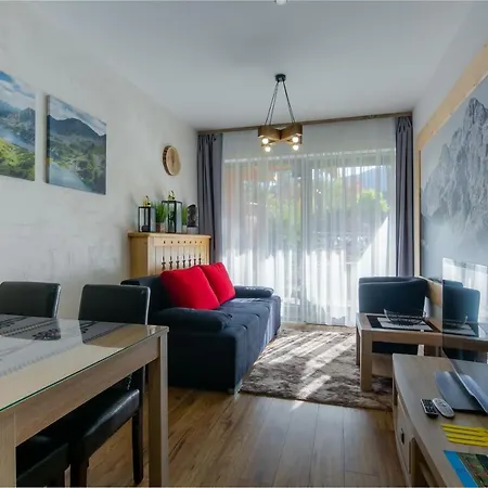 Apartament Nmor זקופאנה